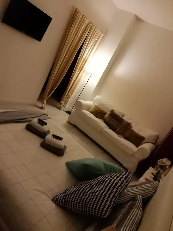 Fiera San Siro Suites 2 Милан 0*,  Италия