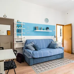  Appartamento Sotto I Portici Di Italia