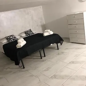  Appartamento Casetta Bianca Italia